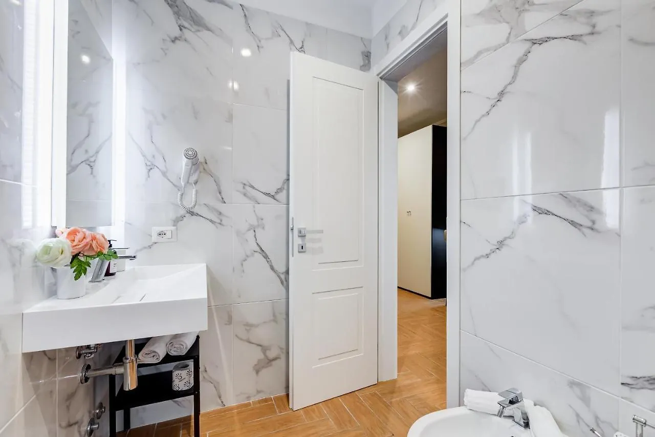 Mellini Palace Suites By Premium Suites Collection Rome Guest house