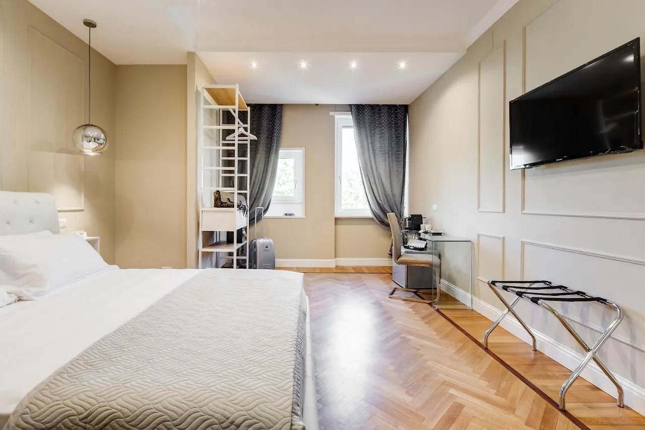 Mellini Palace Suites By Premium Suites Collection Rome 2*,
